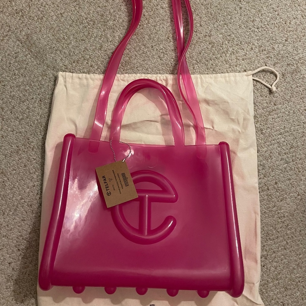 Telfar x Melissa medium jelly shopper pink